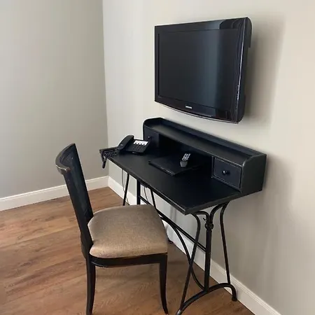 Das Nikolai Hotel 4*