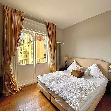 Nikolai 4* München