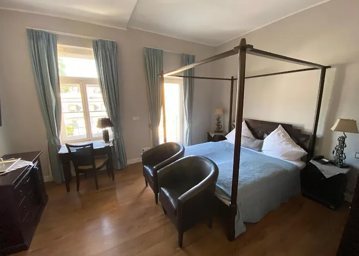Nikolai Hotel
