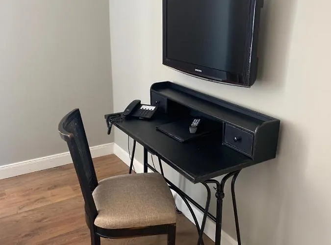 Nikolai Hotel 4*